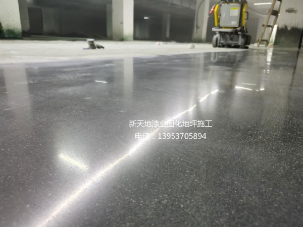 車庫地坪漆施工方案和價格？